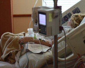 В Украине значительно возросло количество госпитализированных с коронавирусом