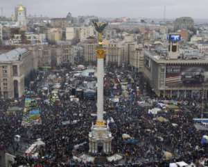 Независимость - это революции. Во время последней за свободу заплатили кровью