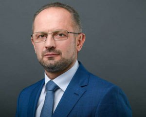 &quot;Між демократією і Кремлем&quot; - колишній посол України в Білорусі розкритикував нашу офіційну позицію