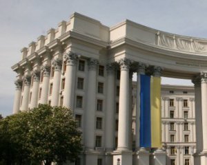 Протести в Білорусі: МЗС готує рекомендації Зеленському