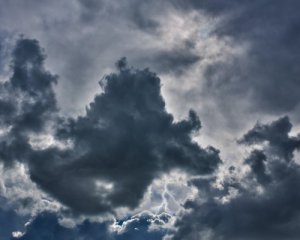 Киян попереджають про грозу
