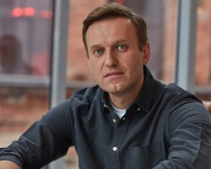 Навального доставили до німецької клініки: що відомо