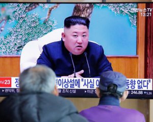 Глава Северной Кореи впал в кому - разведка