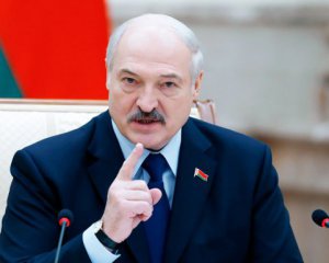 Лукашенко пригрозив студентам-мітингувальникам армією