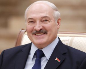 Лукашенко їде до Москви