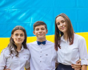 Каким школам разрешили отложить переход на украинский язык