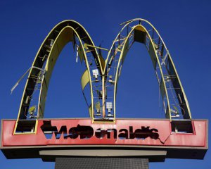 McDonald&#039;s звинувачують у расовій дискримінації