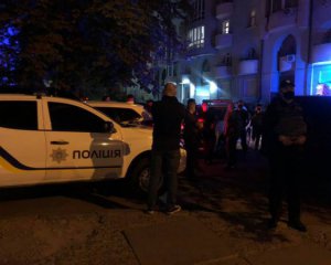 Під офісом партії "Свобода" сталися сутички: постраждали троє поліцейських