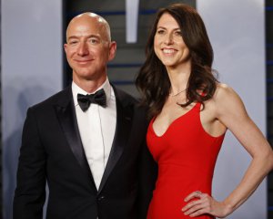 Назвали найбагатшу жінку світу за версією Bloomberg