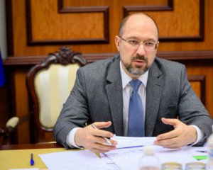 Шмигаль прокоментував ситуацію навколо стипендії батькові Зеленського