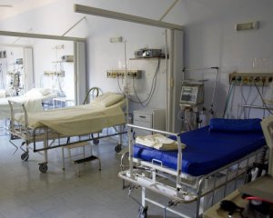 51 смерть и более 2700 новых больных в сутки: Украина бьет рекорды по коронавирусу