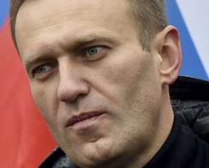 Сліди отрути &quot;Новичок&quot; лікарі знайшли на шкірі, у крові та сечі Навального