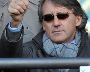 Тренер збірної Італії не поставив на гру основного захисника, бо забув окуляри