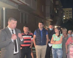 Евакуювали мешканців багатоповерхівки