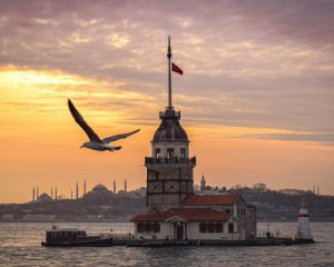 Турция ввела новые карантинные ограничения