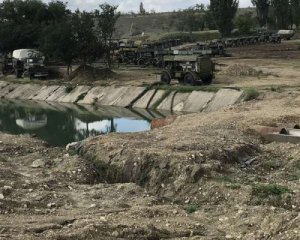 Окупанти перекрили річку в Криму, щоб качати воду в Сімферополь