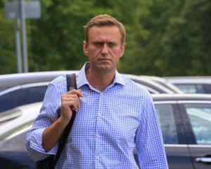 У клініці, де лікується Навальний, посилили заходи безпеки