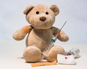 Попшикав і захистився: китайці придумали нову вакцину від коронавірусу