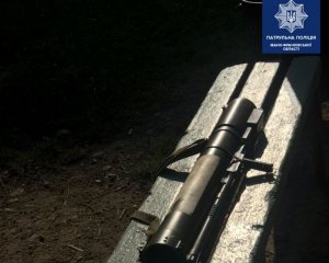 У дворі багатоквартирного будинку знайшли гранатомет