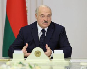 Лукашенко назвав міфом розвиток революційної ситуації в країні