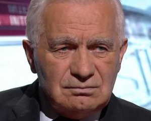 Звинувачений в геноциді політик помер від коронавірусу