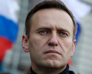 Навального отруїли ще до прибуття в аеропорт Томська - ЗМІ