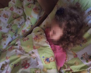 Забула, що відвела в садок: п&#039;яна мати заявила про зникнення 4-річної доньки