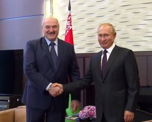 Лукашенко заявив, що буде вибудовувати з Росією спільний захист