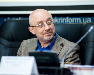 Резніков "підштовхує" Раду прийняти рішення щодо виборів в ОРДЛО