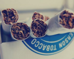 В Польше обнаружили нелегальную фабрику сигарет, где работали украинцы