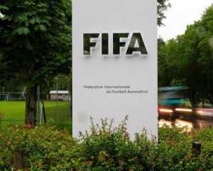 ФІФА дозволила гравцям змінювати збірну