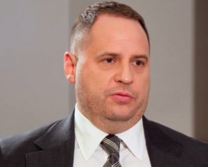 Ніяких таємних домовленостей з Росією немає - Єрмак