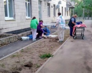 Самогубства в лікарні для хворих на Covid-19: що кажуть в прокуратурі