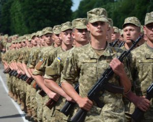 Сколько украинцев в октябре пойдут в армию