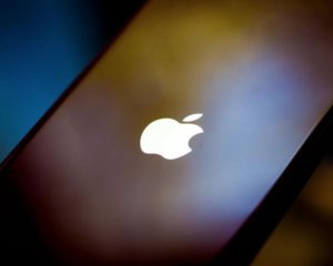 Apple планирует представить сразу 4 iPhone