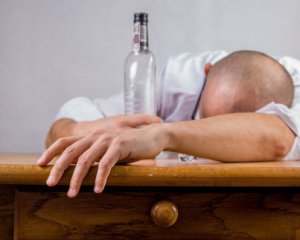За час карантину українці почали більше пити