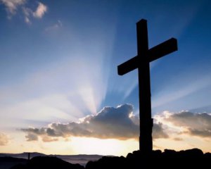Воздвиження Хреста Господнього: прикмети та заборони свята