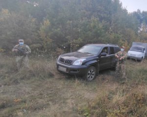 В Украину пытались незаконно ввезти 600 кг красной икры