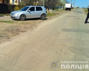 Чоловік збив автомобілем жінку і спалив її тіло