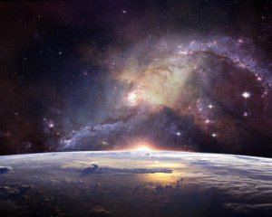Телескоп Hubble снял смерть и рождение звезды