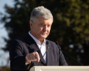 Порошенко госпитализировали с воспалением легких