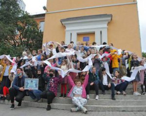 Наші школярі потрапили до Книги рекордів України