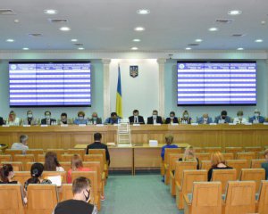34 работников ЦИК заболели коронавирусом