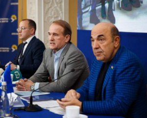 Партия Медведчука оспаривает закон об объединении общин