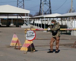 Не на Мальдіви, а на передову - Зеленський відправляє депутатів на Донбас