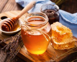 Смак вражає: створили штучний мед