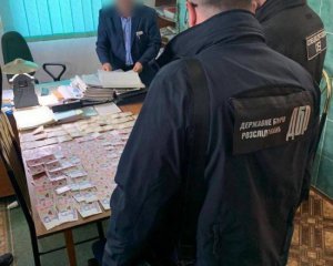 В Одесской области лесников госпредприятия поймали на взятке