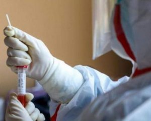 Коронавірус в Україні: скільки нових хворих і смертей
