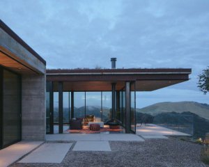 Перехоплює дух: архітектори створили розкішний будинок в горах