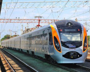 В Укрзалізниці заговорили про зниження цін на квитки